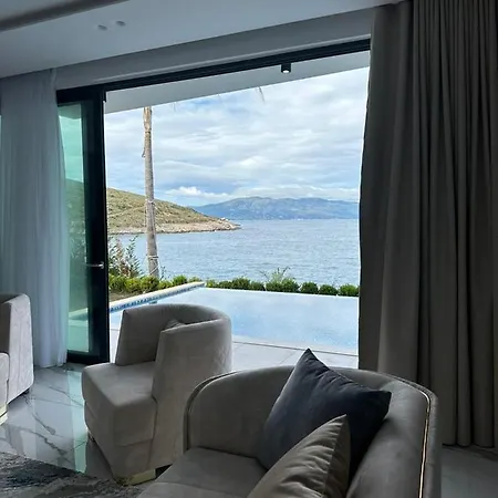 Palmera Vip Saranda